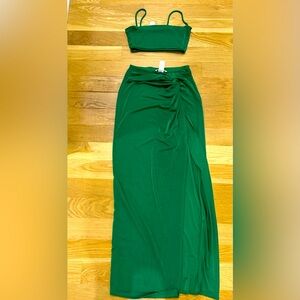 Green matching set
